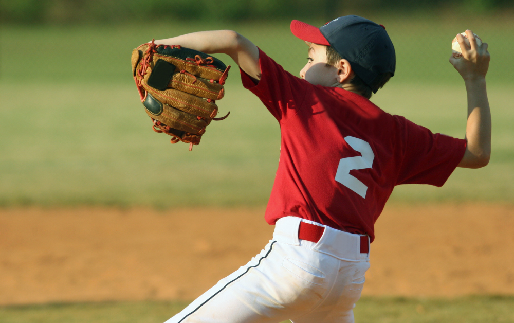 youth baseball pitcher